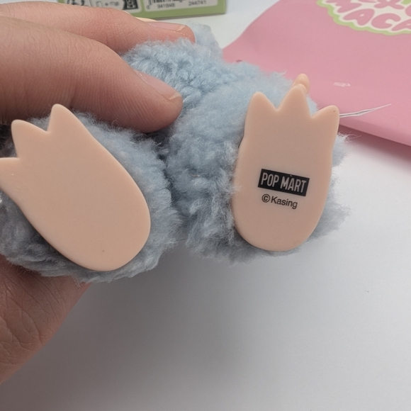 Exciting Macaron - Sea Salt Coconut - Labubu Pop Mart Blue - Picture 4 of 13